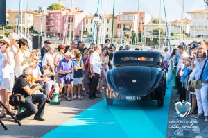 Défilé de la Bugatti Type 57C Atalante à Saint-Jean-Cap-Légendes édition 2015 - Concours et Exposition de voitures de collection