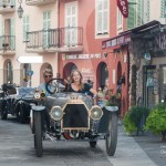 Parade dans la Presqu’île des voitures du Concours d’élégance en Automobile 2015 à Saint-Jean-Cap-Légendes édition 2015