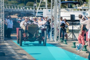 Défilé à bord de la SPA Tipo 25/30 hp à Saint-Jean-Cap-Légendes édition 2015 - Concours et Exposition de voitures de collection