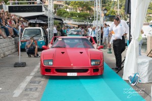 SJCF-Legendes-2015-Concours-Youngtimers-Exposition-Automobile-Ferrari-F40-01