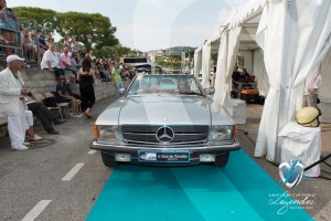 Défilé de la Mercedes 450 SL de 1988 à Saint-Jean-Cap-Légendes édition 2015 - Concours Youngtimers