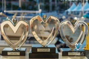 Les trophées des lauréats à Saint-Jean-Cap-Légendes édition 2015 - Concours Internationaux et Exposition de voitures de collection