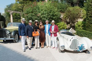 L’Alfa Roméo 6C 1750 GS Aprile au coté de la Rolls Royce Silver Wraith et de leurs équipages à la Villa Ephrussi de Rothschild