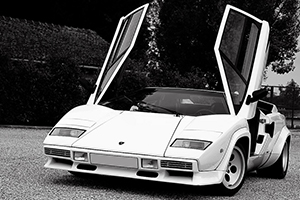 Lamborghini Countach au concours Youngtimers