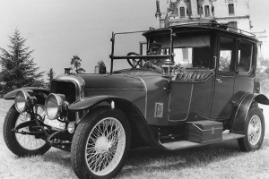 Panhard & Levassor X23 au concours d'état